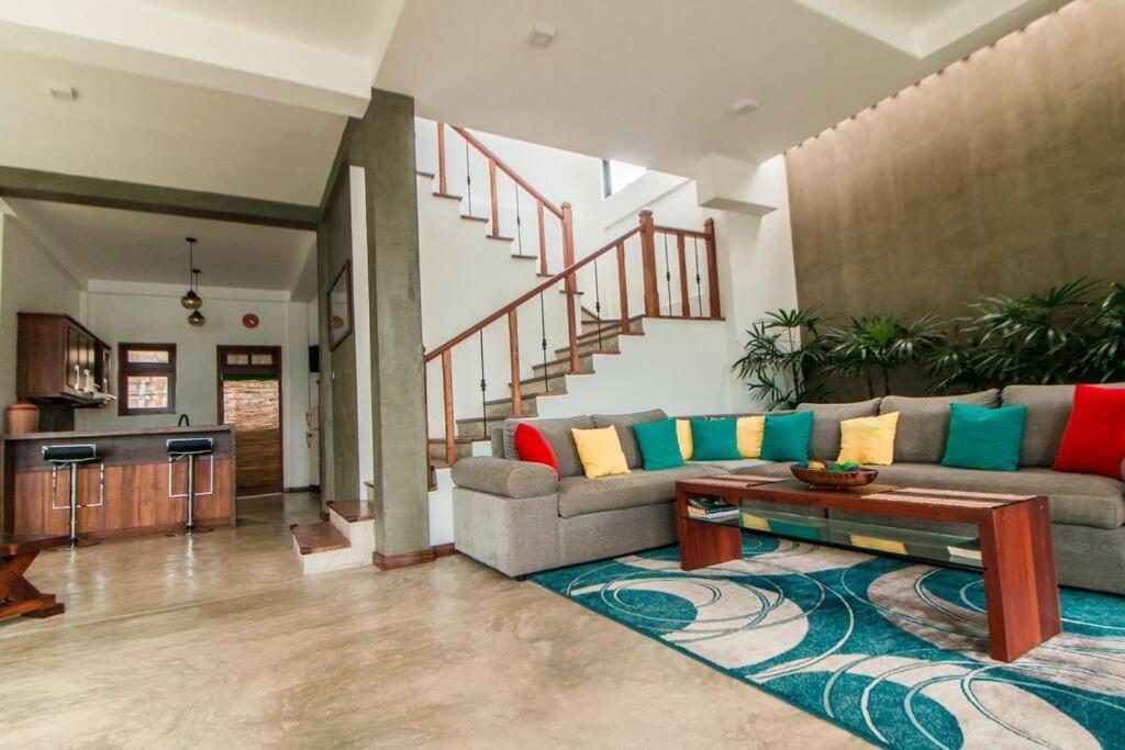 Aurora Lagoon Front Negombo Ngoại thất bức ảnh